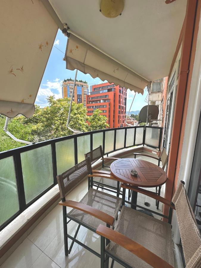 Central Inn Home Tirana Eksteriør billede
