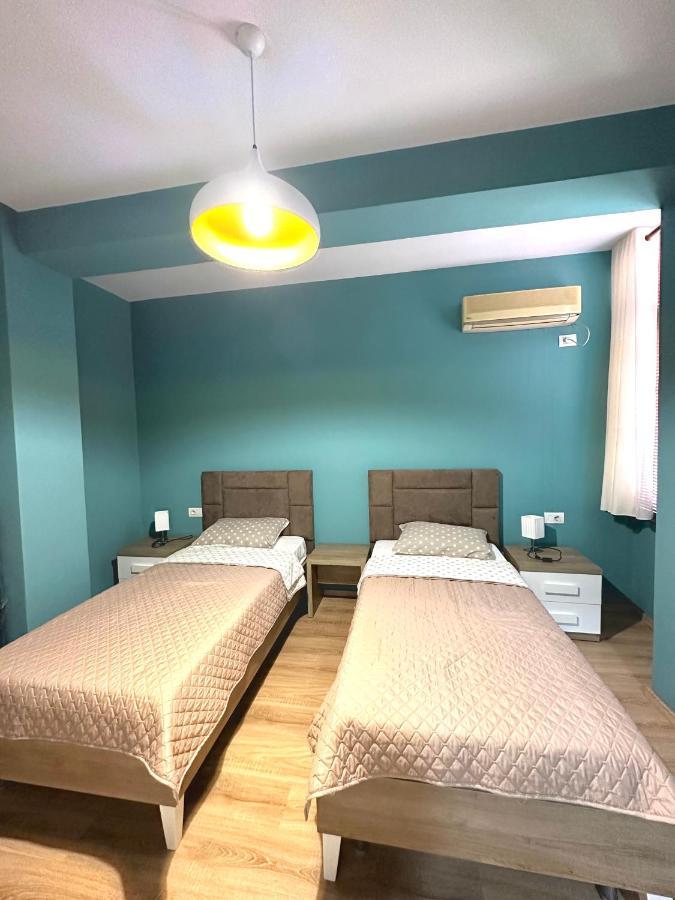 Central Inn Home Tirana Eksteriør billede